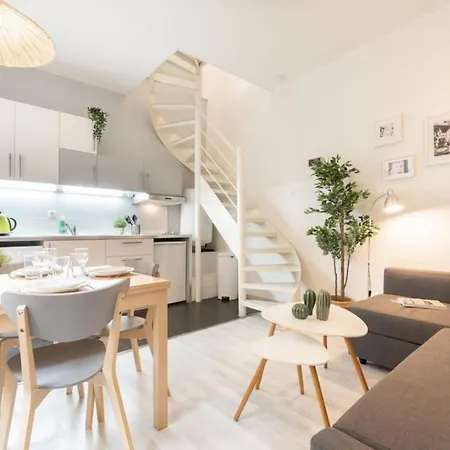 Vieux Bright Duplex ! 3pers